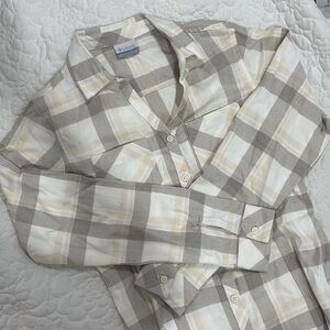 NWT Columbia neutral women’s flannel size XS